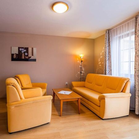 Apartman Eliska トレボン エクステリア 写真