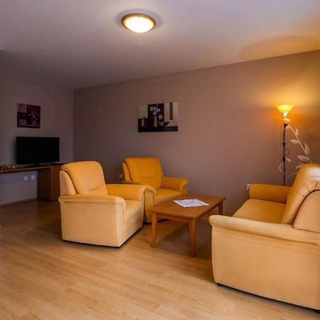 Apartman Eliska トレボン エクステリア 写真
